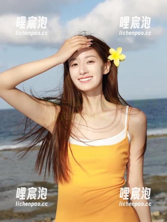 观看155hl.fun的同时，顺便为老天爷默默摇头。