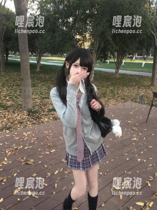 终于找到了！“17吃瓜中心”官网，带你突破次元壁，直击最鲜的瓜！