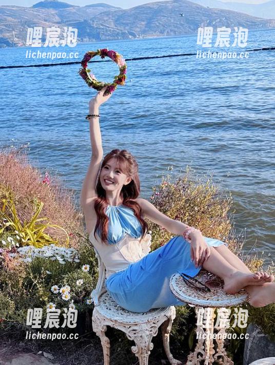 www.399.su的网址又更新了，这次的料比之前更劲爆，让我看得手心冒汗...