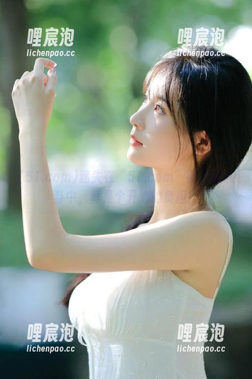 51.com 迷失在“51.com”首页的八卦中,真是个开心的负担!