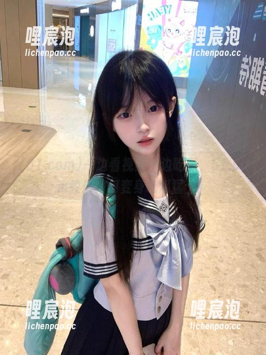 一边看视频一边吃瓜，51.com教你如何变身吃瓜猛士！