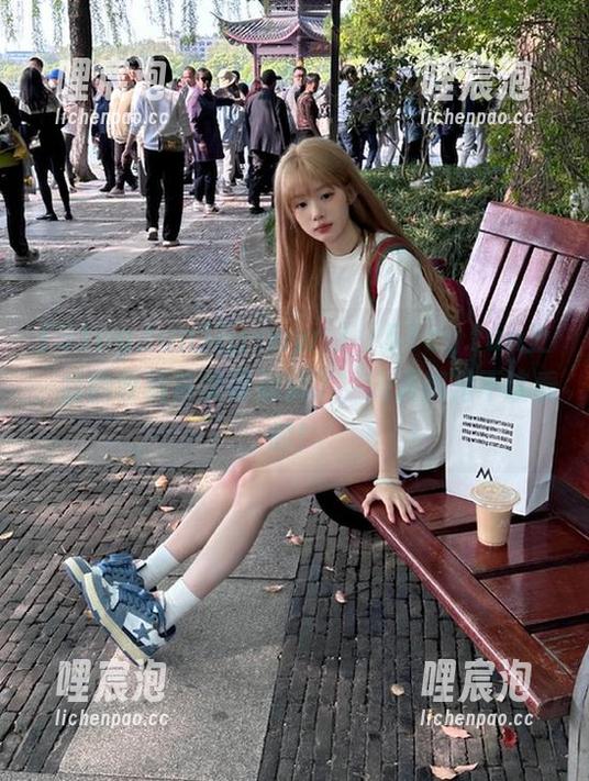 在www.丿丿51cg.fun上，我的收藏夹快要崩溃了，满满都是不该看的！