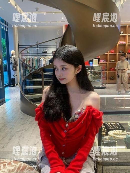 废话不多说，51吃瓜入口更新，跟我来挖掘新鲜事儿！