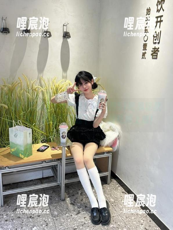 免费尝鲜！赶快把51吃瓜这款“绝世美味”下载下来，越吃越上瘾！