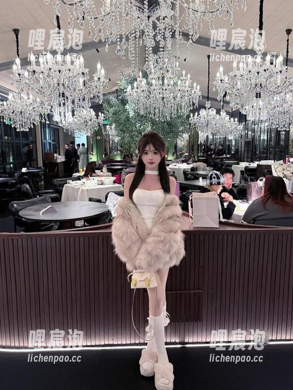 66吃瓜 大学生日常:66吃瓜入口看似简单,却像是在解锁新关卡!