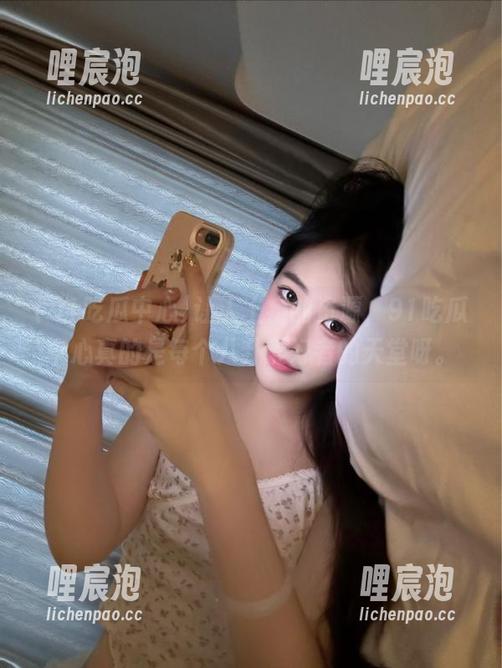 91吃瓜中心 让人上瘾的资源,91吃瓜中心真的是每个八卦爱好者的天堂呀。