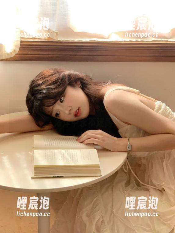 998.su 来吧,998.su,让你在八卦的海洋中永不迷路!
