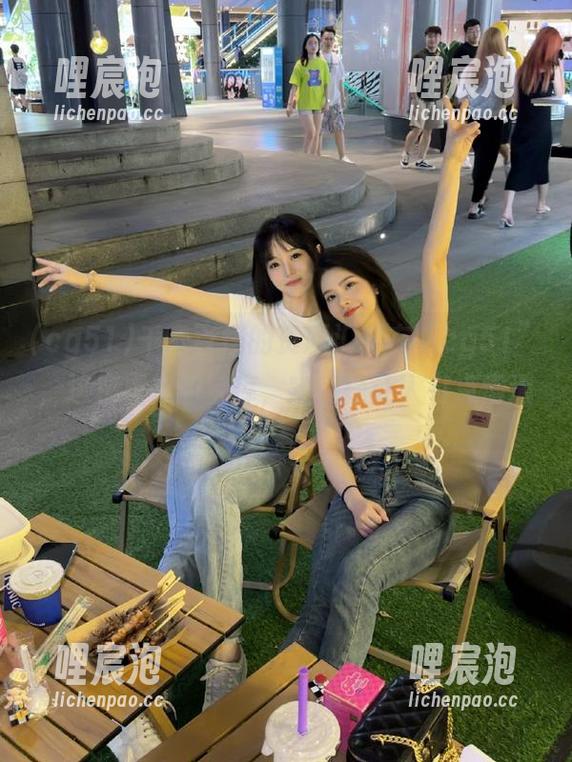 千奇百怪的资源汇聚在“cg51”，这座虚拟的宝库，实在是让人有点懵逼。