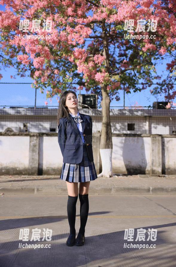www.吃瓜 www.吃瓜,一个传送门,带你直达网红派对的最前线!