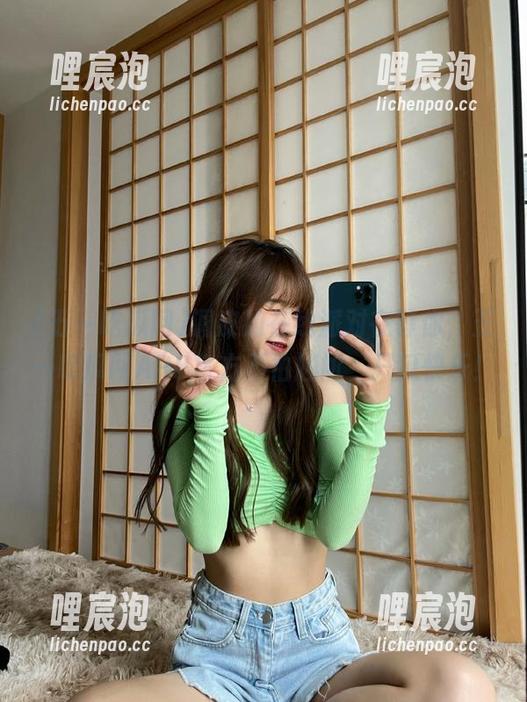 调皮的在线派对在等你，五一吃瓜网APP官方不怕尴尬，只瓜快乐！