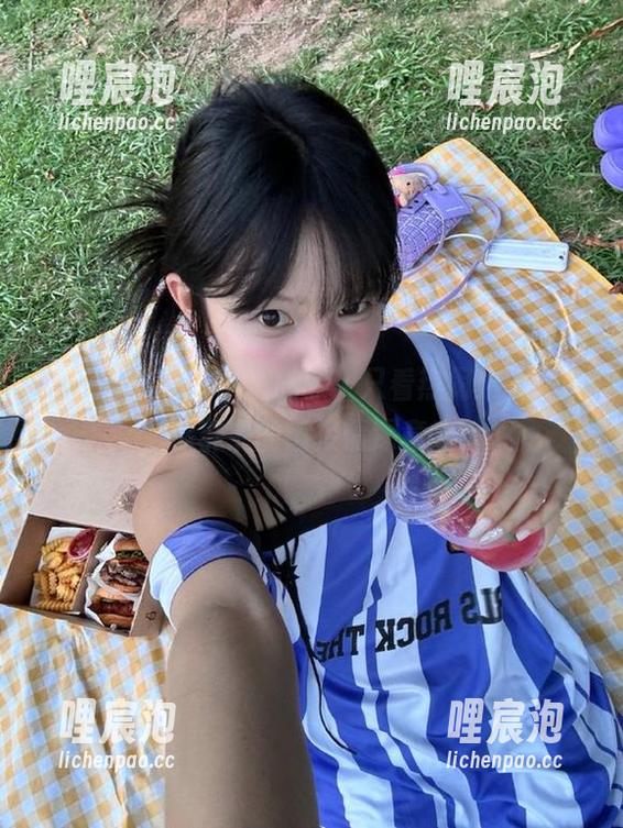不扒心事，只看热闹：五一吃瓜群中的链接情深意重
