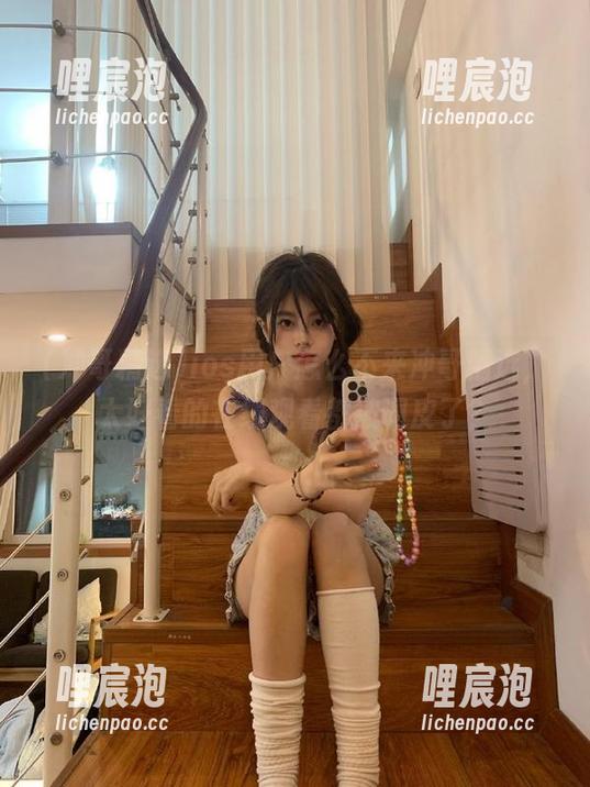 ios用户怎么不来冲哥精选，太好看的在线观看都被调皮了？