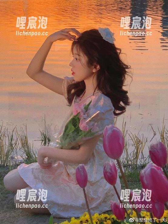 吃瓜17 吃瓜17的链接,你在每个视频里都能够嗅到几分不怀好意的气息,嘿嘿。