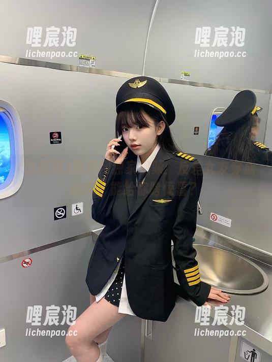 吃瓜网独家视频：反差女友穿成这样，能给你啥惊喜？