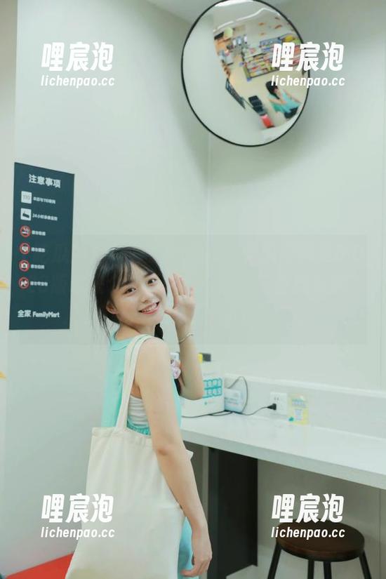 “别急！399.su吃瓜网网页8.0.23版本来个华丽转身，能不能重新洗牌？”—就这，也算个小惊喜吧。