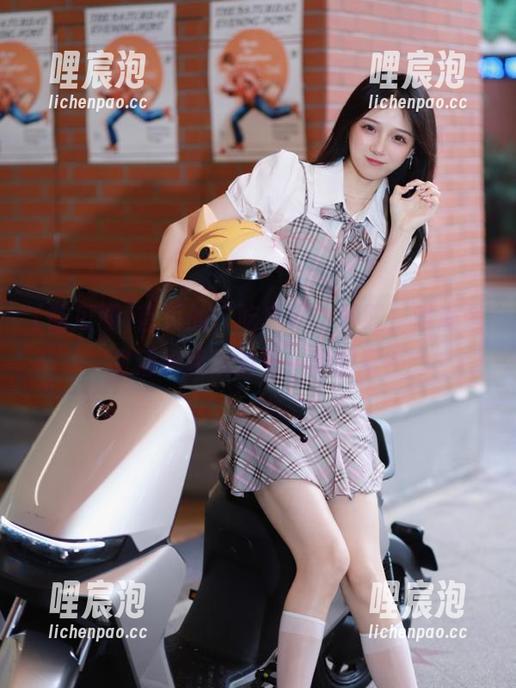 吃瓜网 首页的“吃瓜网”下载,难道是生活给我发的另一种暗号?