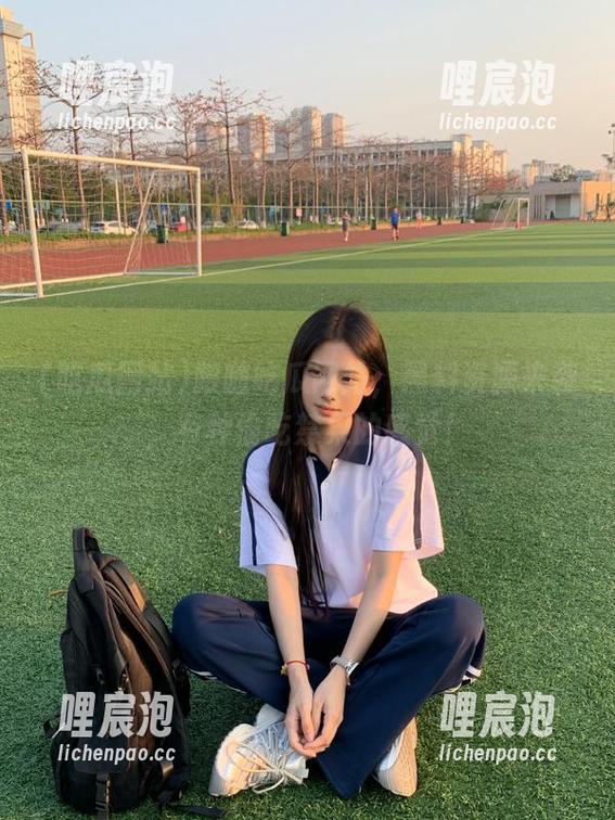 吃瓜网站 跟随吃瓜网站,黑料资源来袭,有种偷吃禁果的感觉!