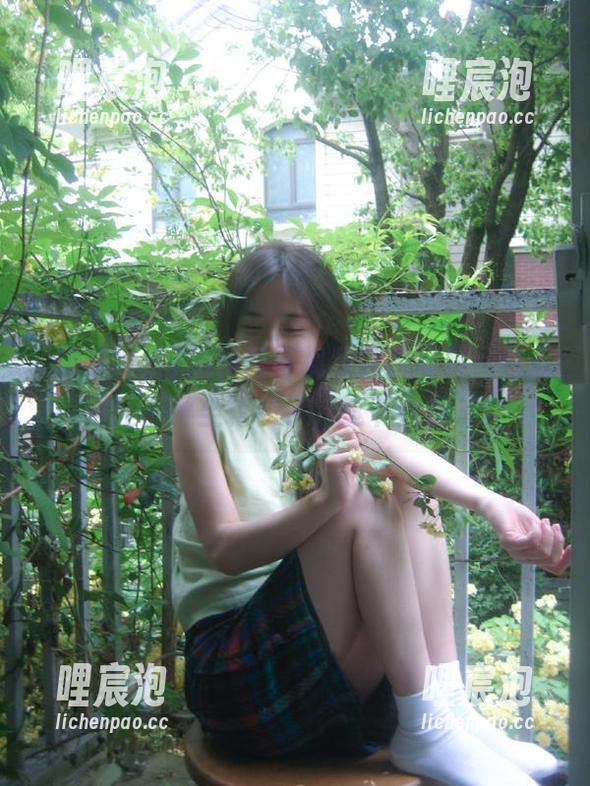黑料蘑菇视频独家爆料，吃瓜网红都得坐轮椅了，这下热闹了！