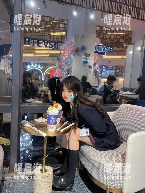 海角那边的更新，吃瓜黑料网说说前任的那些奇葩事儿！