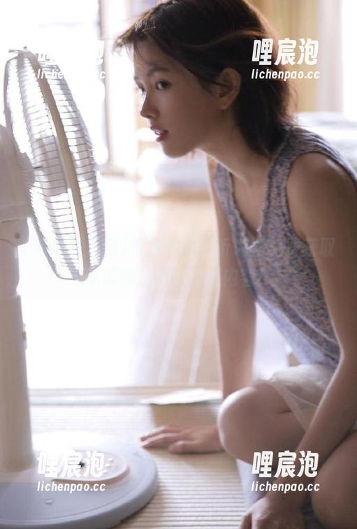 海角的风，听说能免费获取吃瓜黑料网的劲爆内容！