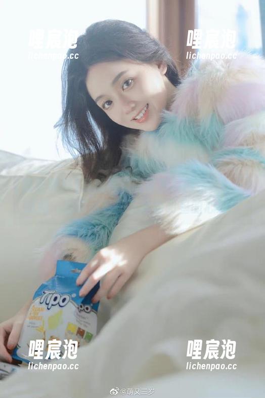 竟然有“明星黑料网站”free试用，提前感受一下真假明星的心跳！