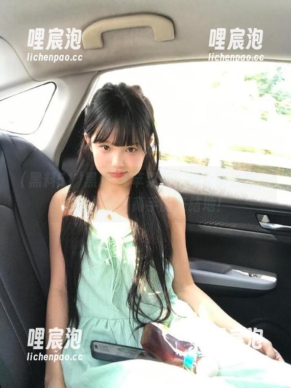 黑料51苹果版，观众请注意，这里是瓜田高手的集结地！