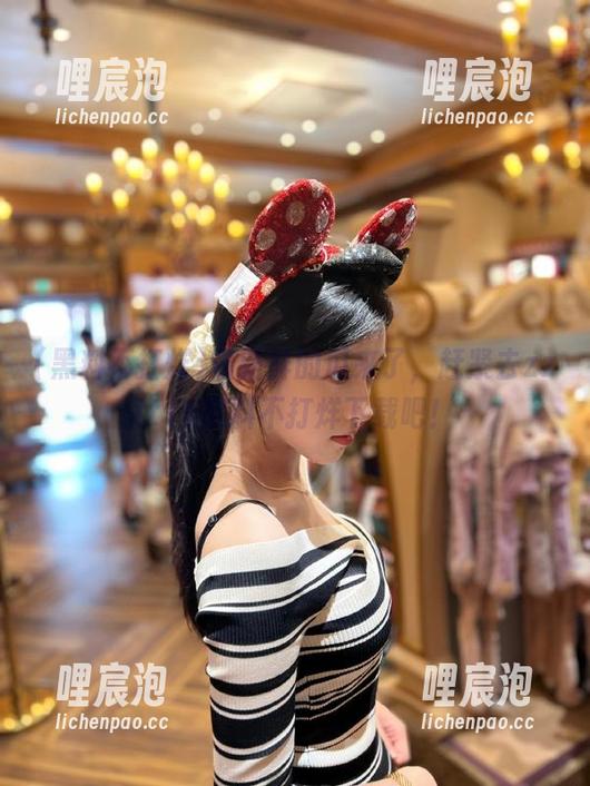 黑料不打烊 最新鲜的瓜来了,赶紧去zztt15黑料不打烊下载吧!