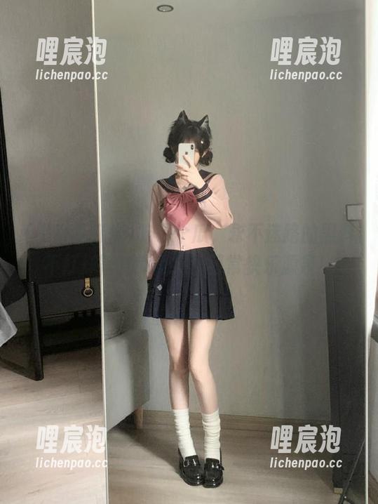 吃了个瓜，永不迷路的黑料不打烊简直就是我的日常快乐源泉！