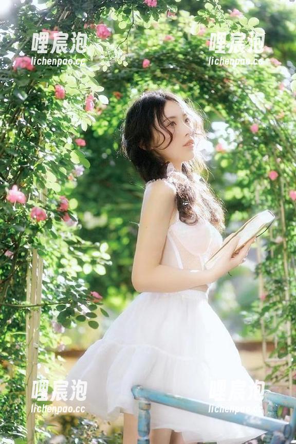 “黑料不打烊”跟我聊网络DNS手机的更新，真有意思，心情复杂...
