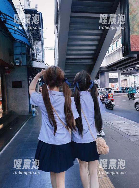 偶尔奢侈一下，免费在线网站“黑料吃瓜网”，八卦不止，关键是——不花钱！