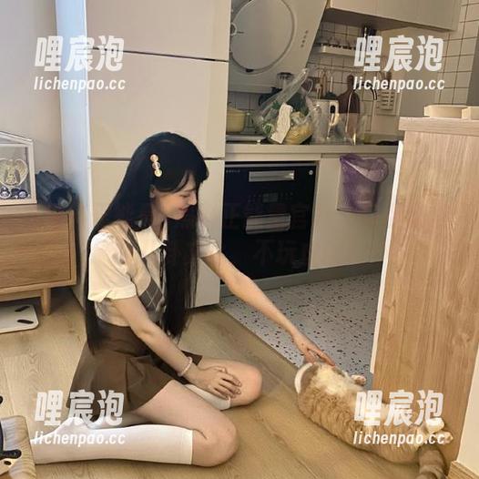 黑料正能量官网：免费堆砌的八卦文化，不玩虚的！