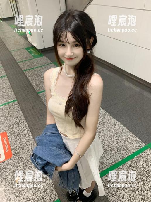 155.fun黑料正能量app：当“黑”与“正”相遇，真是...绝了