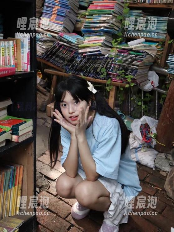 “黑料社”发布独家爆料，果然比剧本还精彩，我快跟不上了……