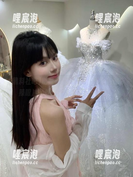 刚登录黑料社吧，就被各种“辣眼片”炸到，感叹眼界开阔啊！