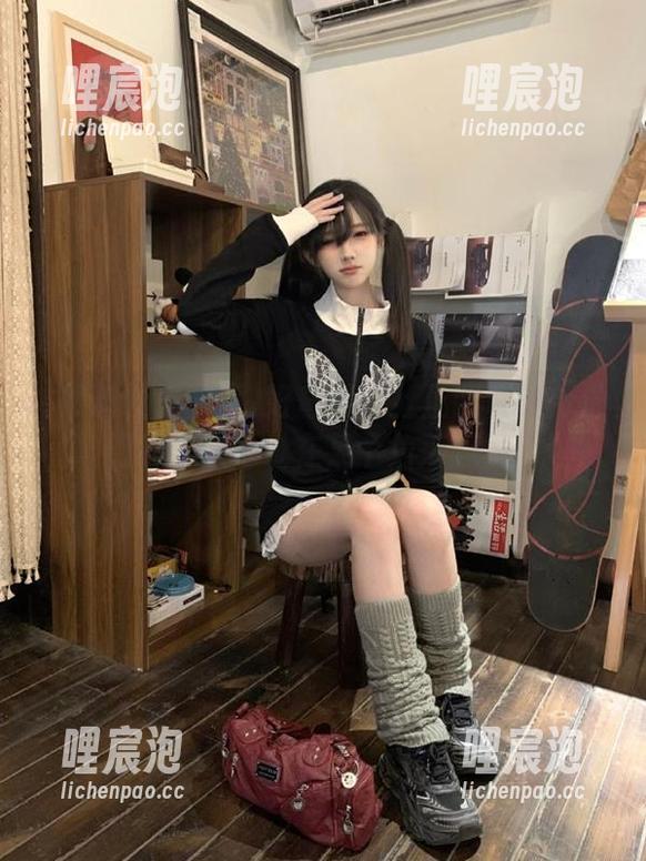 好奇黑料社正能量的传送门？永久地址在某个角落静候！