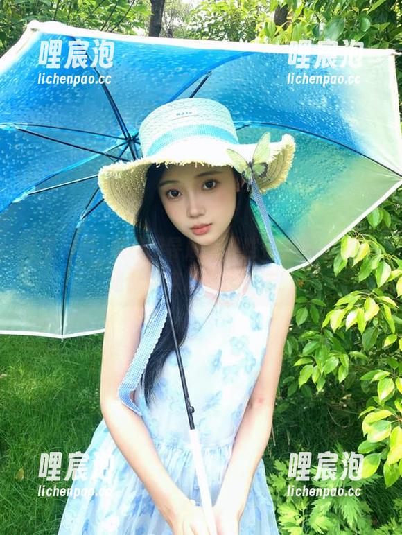 黑料网 黑料网导航上那些惊悚头条,真是佩服这波操作手法!