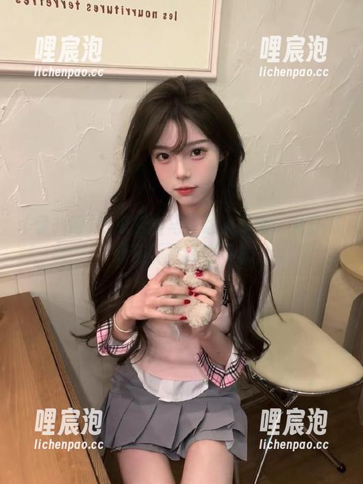吃瓜后立马直达黑料网：八卦不烧脑就要这么简单