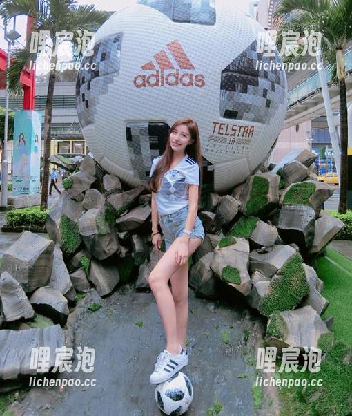 黑料网 黑料网的宇宙,永久在此,瓜多到你食不下咽!
