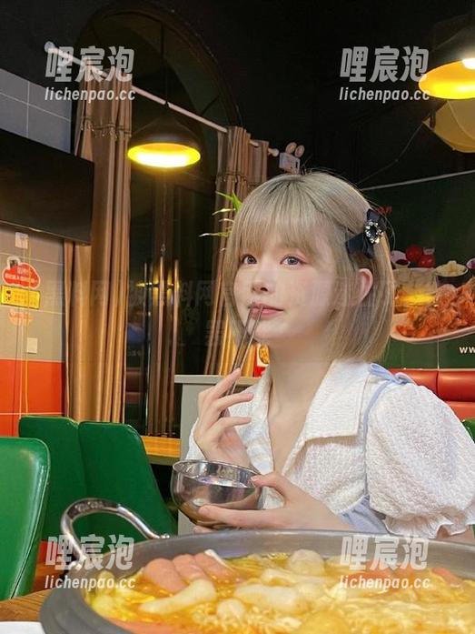 被黑料网官网的资源迷住了，欲罢不能
