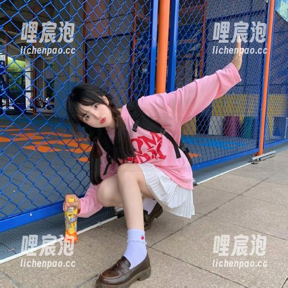 黑料视频网：这年头，摊上啥事都能上个网站！